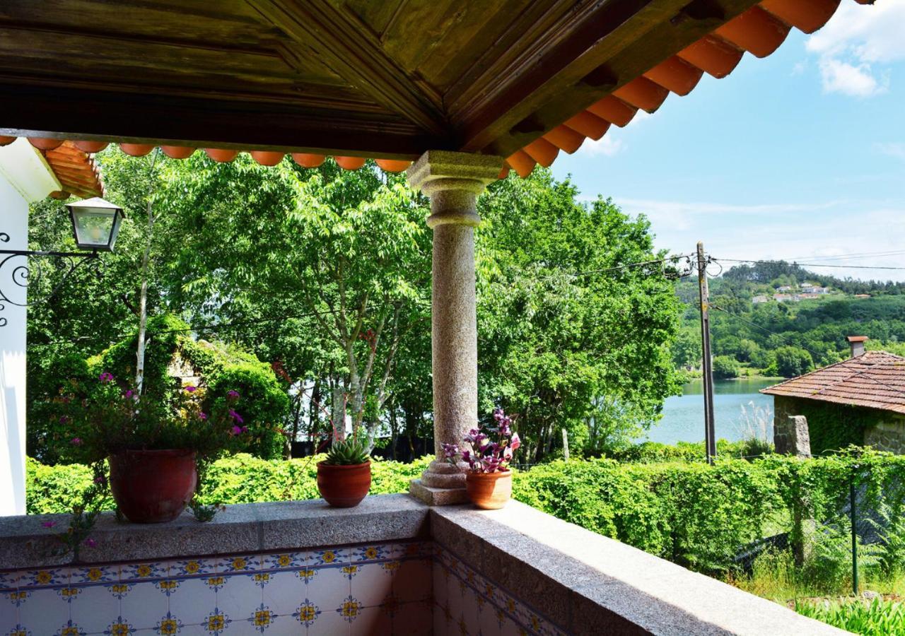 Villa Casa De Travassos Luzim Exterior foto