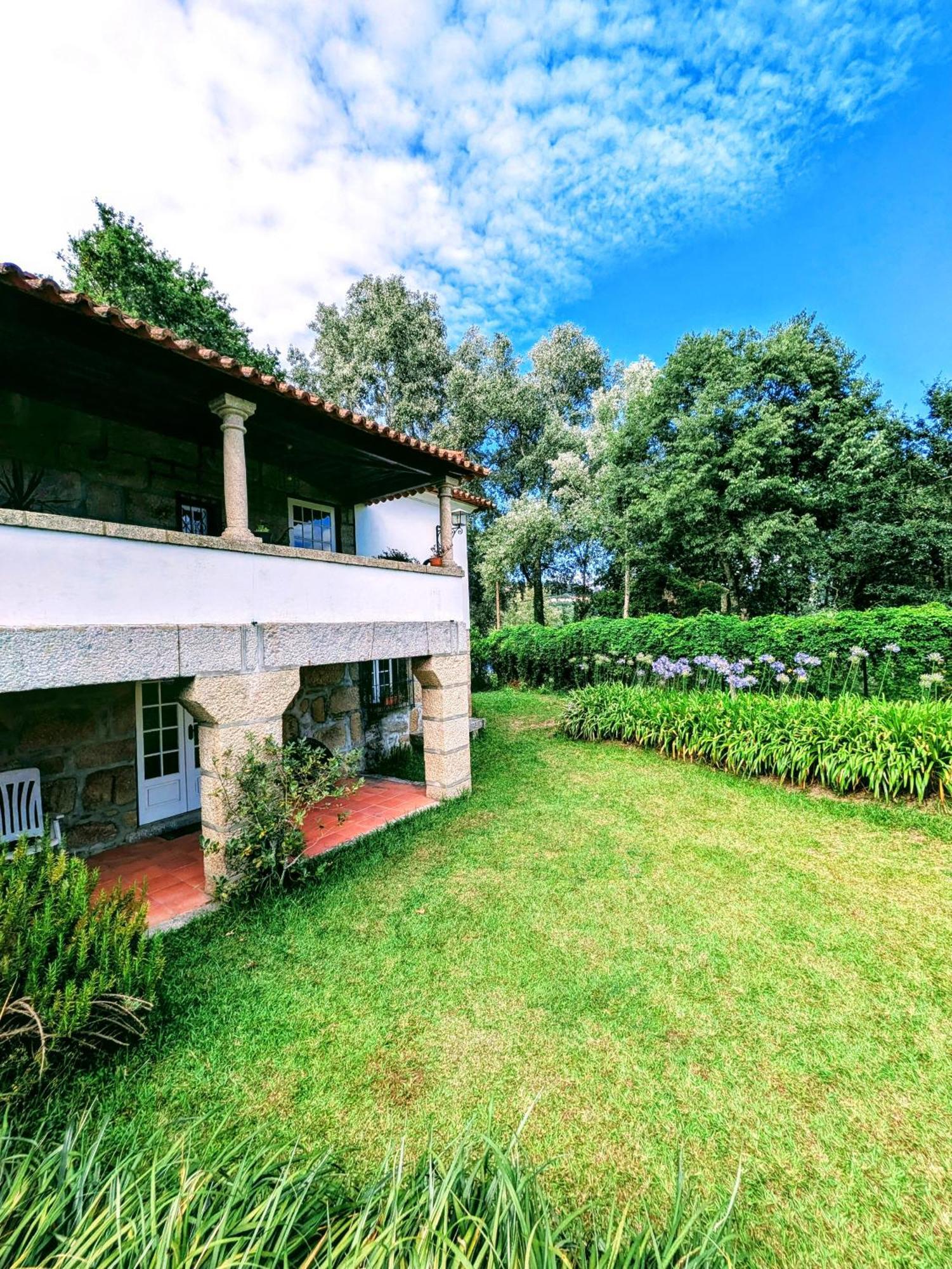 Villa Casa De Travassos Luzim Exterior foto